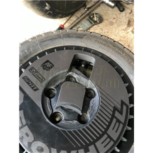 Copricerchio AF Parts AEROWHEEL per cerchio 10", per Vespa Classica e LML - nero, in plastica ABS