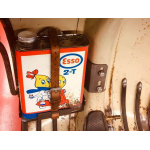 Oil can rack RUSTY FARTS Vespa Smallframe, Largeframe, Wideframe - untrated steel, legshield left