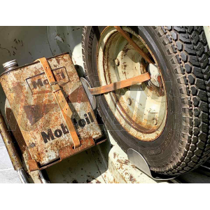 Oil can rack RUSTY FARTS Vespa Smallframe, Largeframe, Wideframe - untrated steel, legshield left
