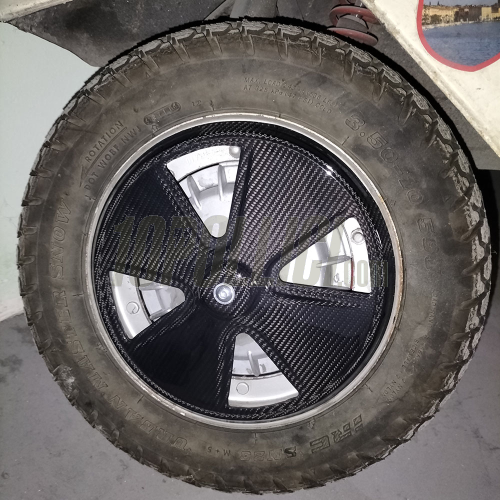 Hub cap "4 Spokes" for open 10" rim TOMAS COMPOSITI Vespa  50, Primavera, ET3, PK GT, Sprint, GL, GS, 180 SS, Sprint V, Rally, TS, PX, PE, Lusso, T5, LML - CARBON FIBER