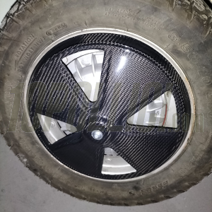 Hub cap "4 Spokes" for open 10" rim TOMAS COMPOSITI Vespa  50, Primavera, ET3, PK GT, Sprint, GL, GS, 180 SS, Sprint V, Rally, TS, PX, PE, Lusso, T5, LML - CARBON FIBER