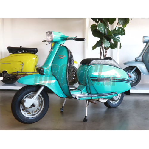BGM Longtail seat Lambretta LI, LI S, SX, TV, DL, GP - with magnetic catch