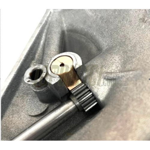 Nottolino in BRONZO a cremagliera CRIMAZ per carter frizione a leva lunga Vespa 50, 90, 125 ET3 Primavera, PK, Ape - Rallino frizione